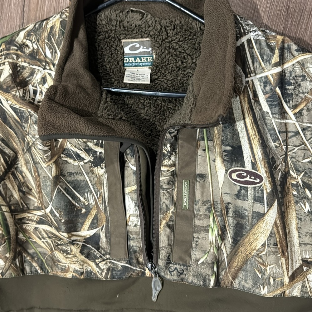 Drake LST Eqwader 1/4 zip - Picture 2 of 3